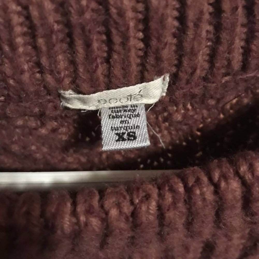 Ecoté Knit Sweater (Urban Outfitters)